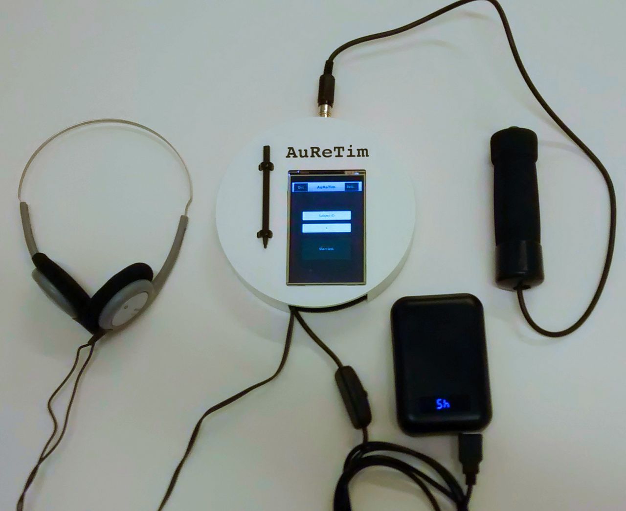 AuReTim: an inexpensive and extensible open-source auditory psychomotor vigilance test Image AuReTim